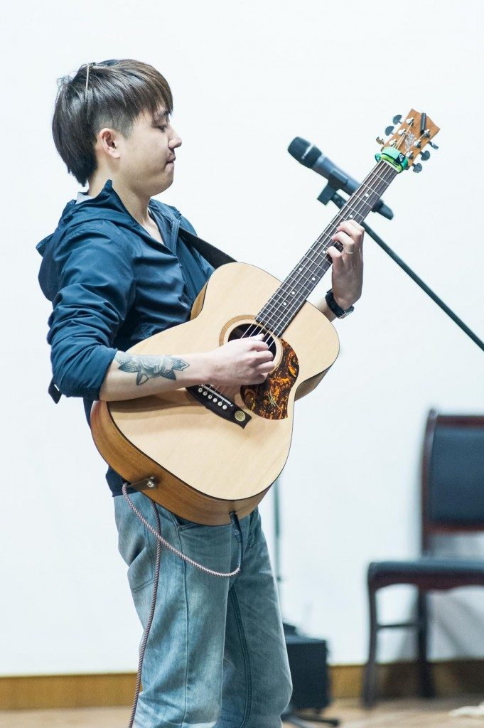 D3S_6811-681x1024-681x1024 Acoustic guitar show Zhenjiang China 2015