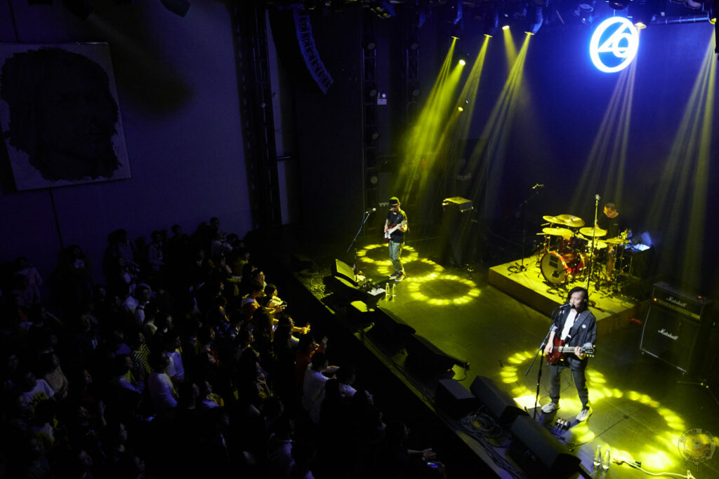 NDF_4355-682x1024 永动机乐队 playing at Ola Livehouse in Nanjing